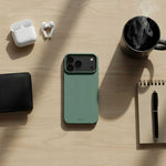 Spacecase Silicone Case 3.0 iPhone 17 Pro dark green