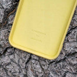 Spacecase Silicone Case iPhone 13 Mini yellow