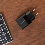 Spacecase USB Charger 20W SC010B black