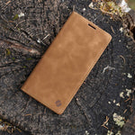 Spacecase Wallet iPhone 14 Pro light brown